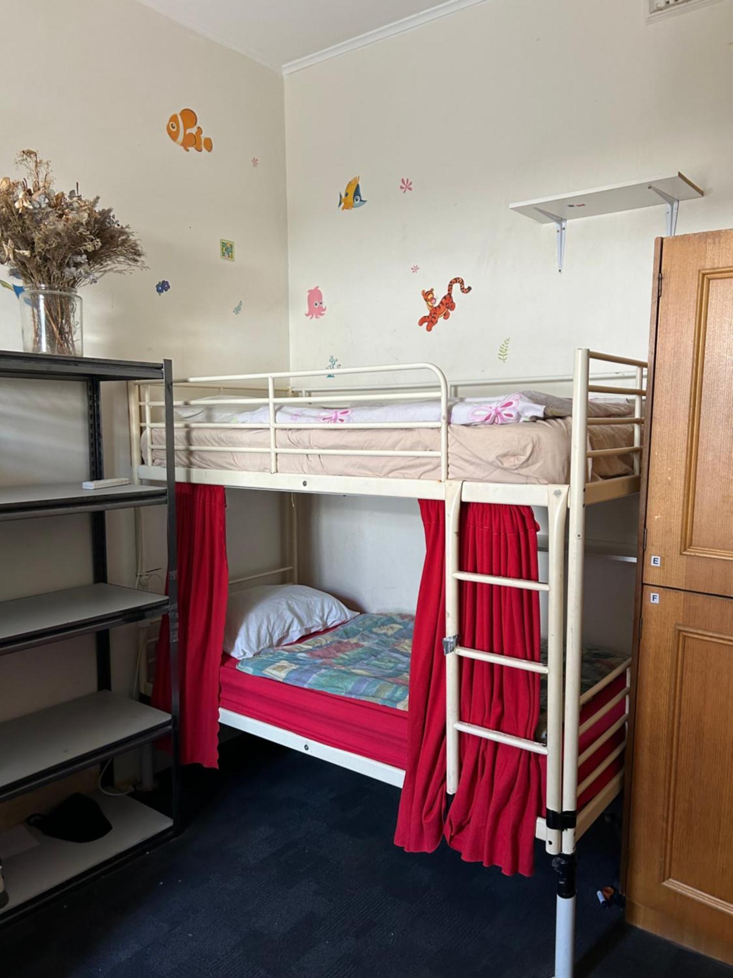 Shiralee Hostel -Note - Valid Passport Required To Check In Perth Exterior foto